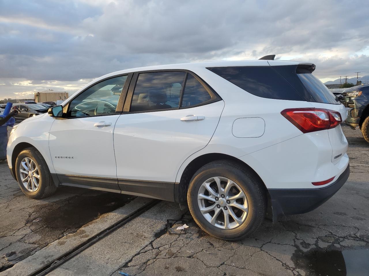 Photo 1 VIN: 2GNAXHEV4L6123919 - CHEVROLET EQUINOX 