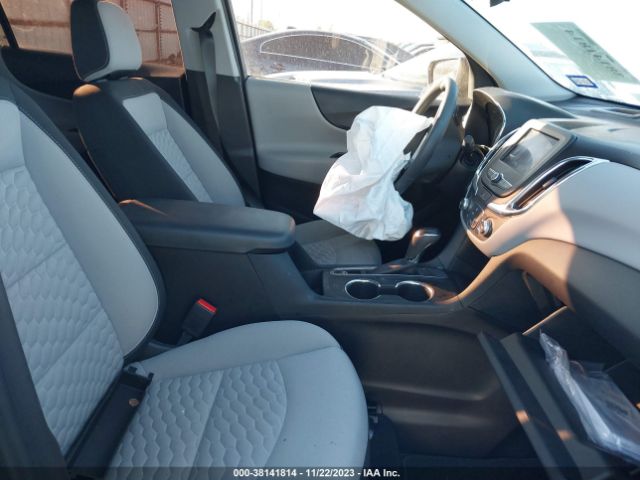 Photo 4 VIN: 2GNAXHEV4M6156548 - CHEVROLET EQUINOX 