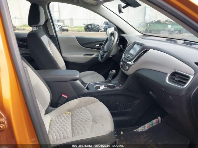 Photo 4 VIN: 2GNAXHEV5J6135056 - CHEVROLET EQUINOX 