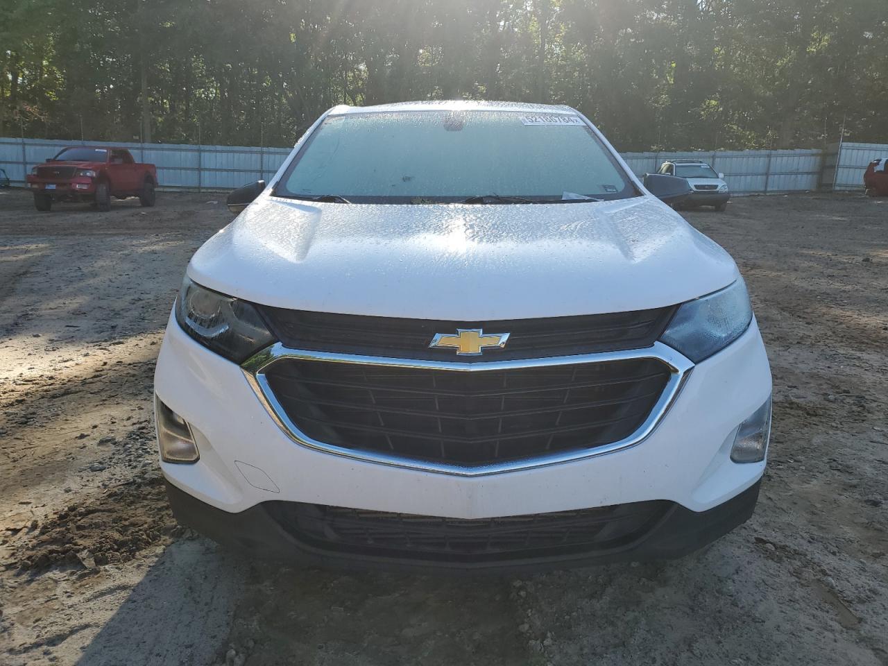 Photo 4 VIN: 2GNAXHEV5K6142610 - CHEVROLET EQUINOX 