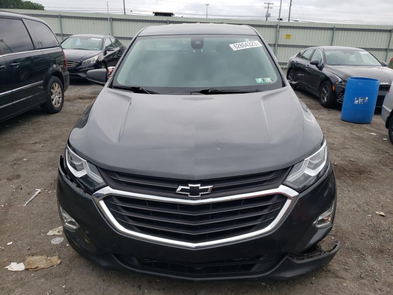 Photo 4 VIN: 2GNAXHEV5M6126846 - CHEVROLET EQUINOX 