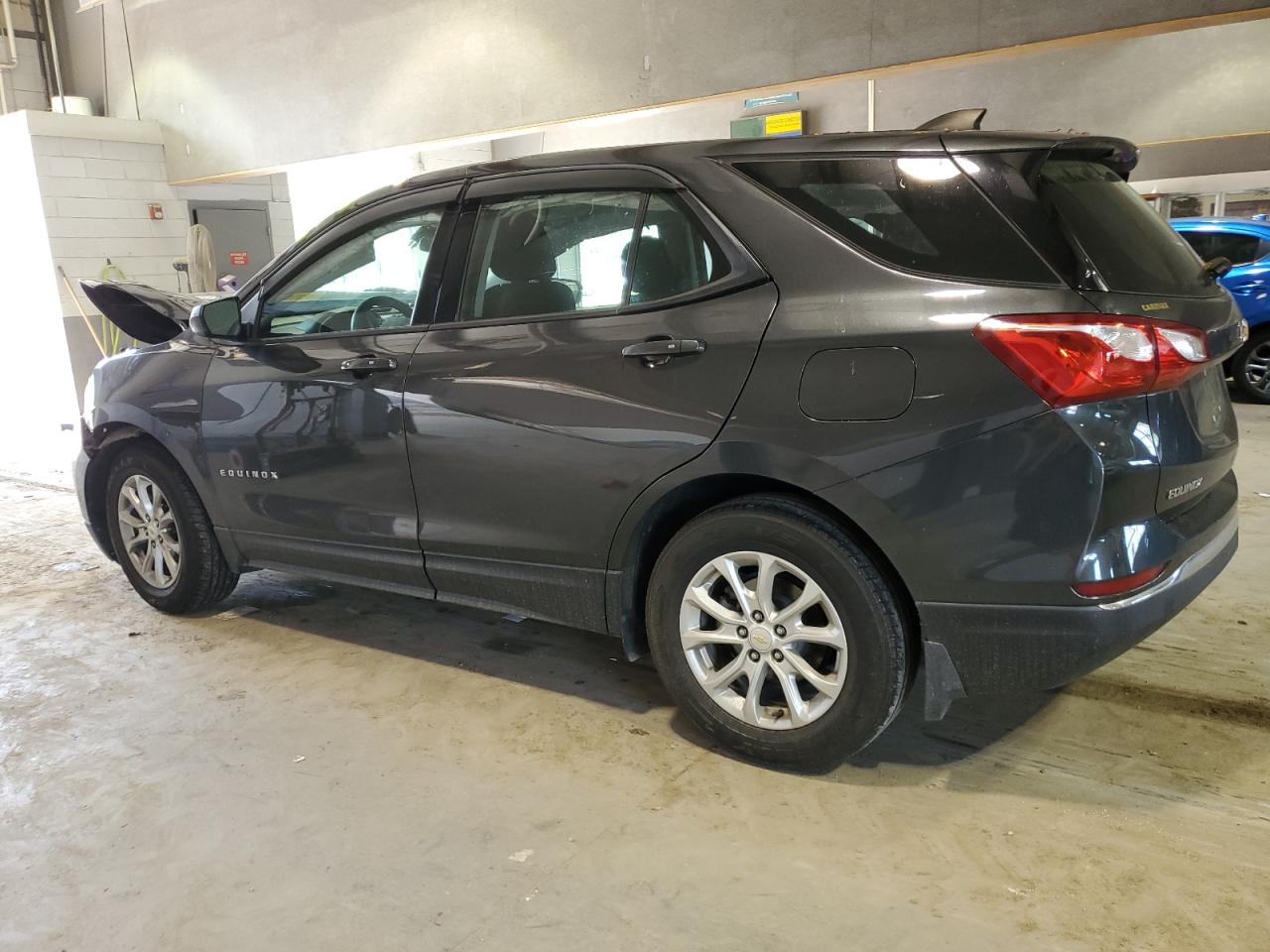 Photo 1 VIN: 2GNAXHEV6J6139083 - CHEVROLET EQUINOX 