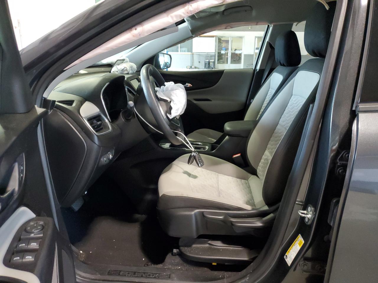 Photo 6 VIN: 2GNAXHEV6J6139083 - CHEVROLET EQUINOX 