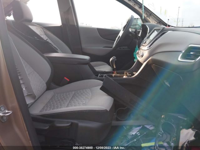 Photo 4 VIN: 2GNAXHEV7K6236116 - CHEVROLET EQUINOX 