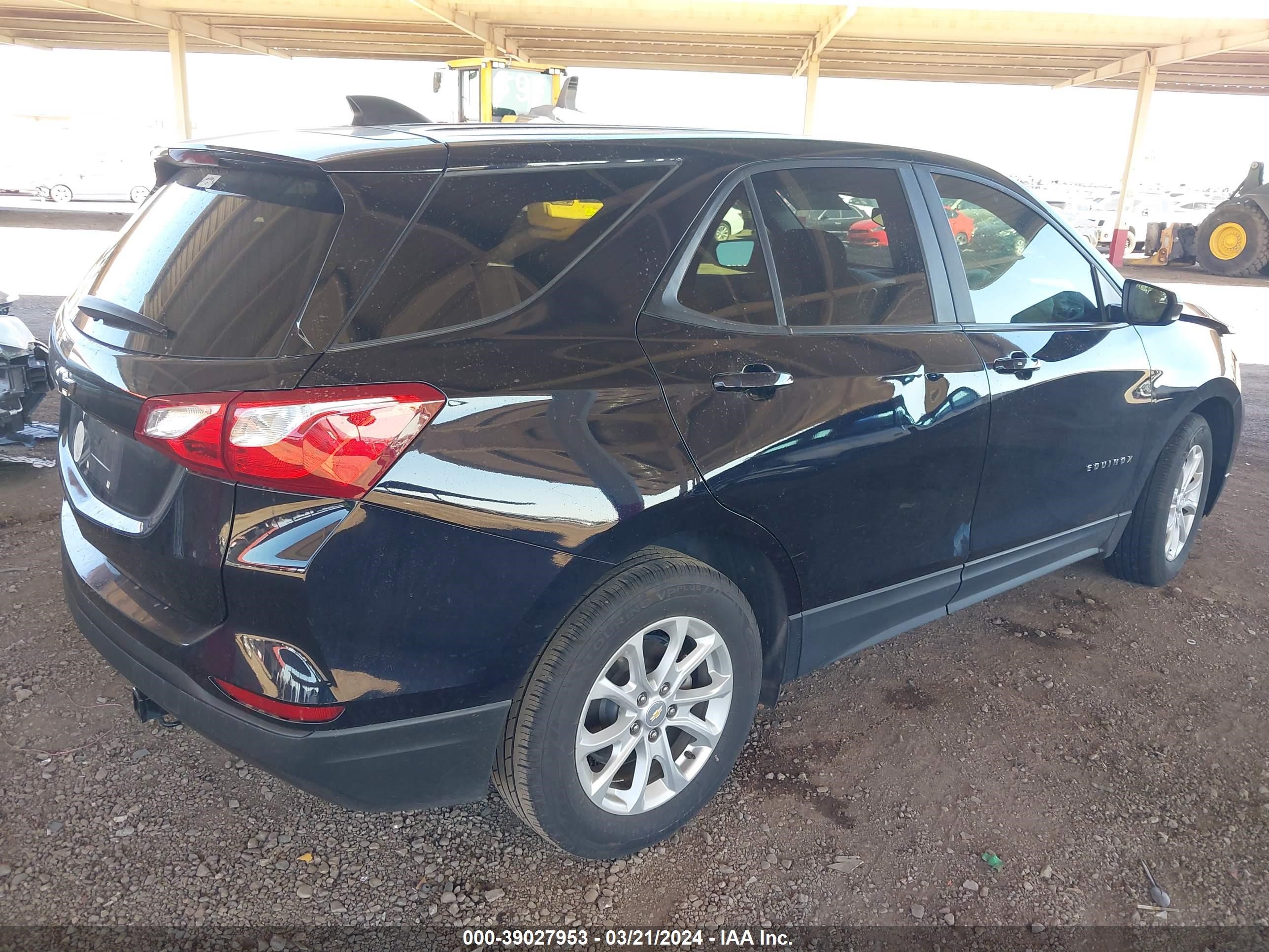 Photo 3 VIN: 2GNAXHEV7L6171558 - CHEVROLET EQUINOX 