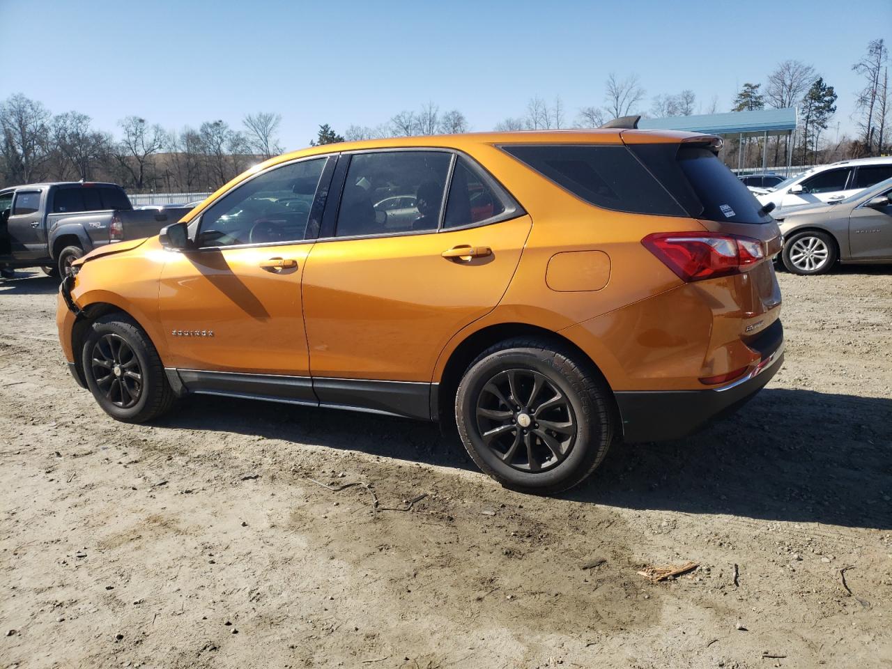 Photo 1 VIN: 2GNAXHEV8J6273741 - CHEVROLET EQUINOX 