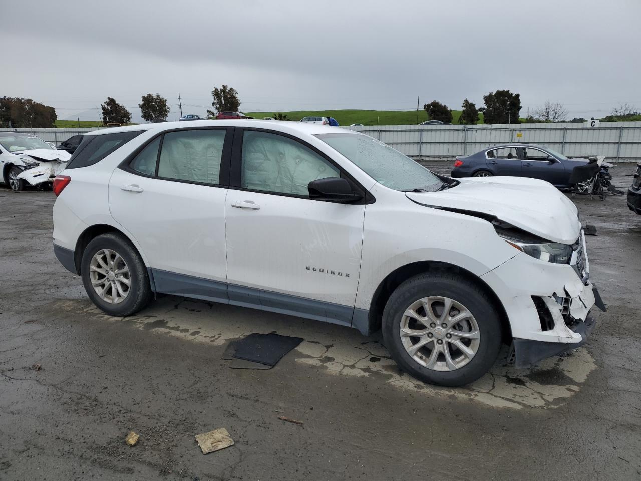 Photo 3 VIN: 2GNAXHEV8K6178596 - CHEVROLET EQUINOX 