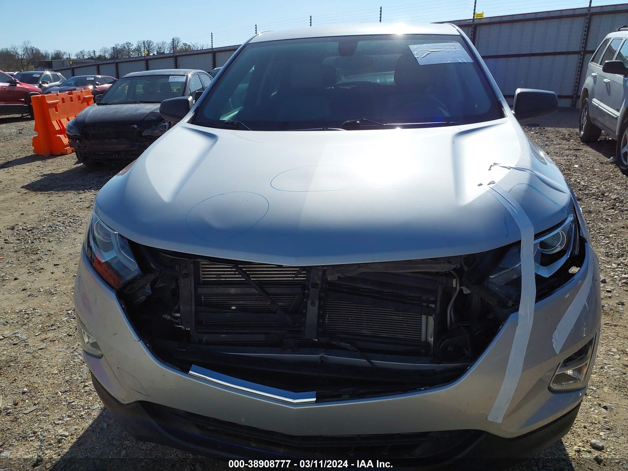 Photo 11 VIN: 2GNAXHEV9K6296723 - CHEVROLET EQUINOX 