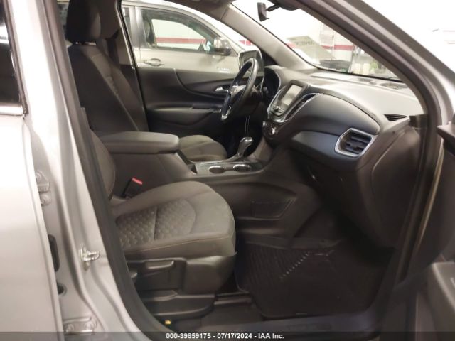 Photo 4 VIN: 2GNAXJEV0J6207191 - CHEVROLET EQUINOX 