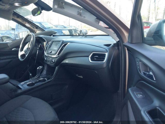 Photo 4 VIN: 2GNAXJEV0J6244466 - CHEVROLET EQUINOX 