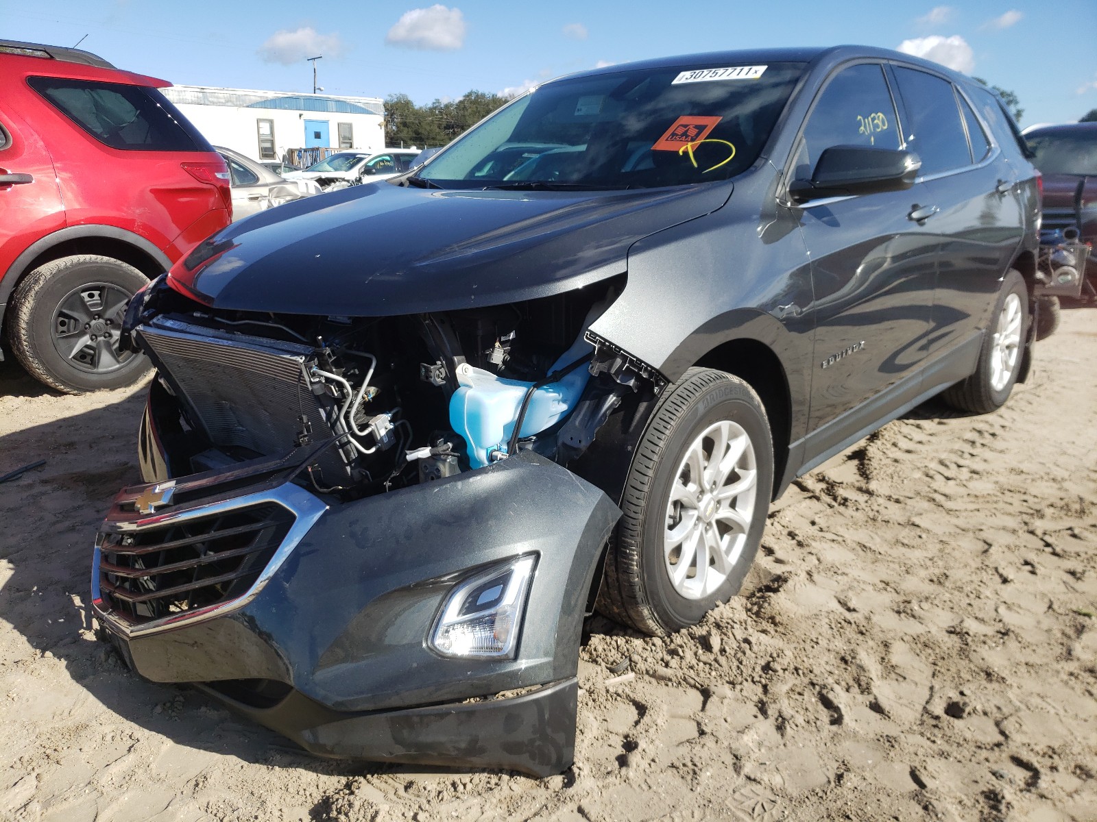 Photo 1 VIN: 2GNAXJEV0J6268251 - CHEVROLET EQUINOX LT 