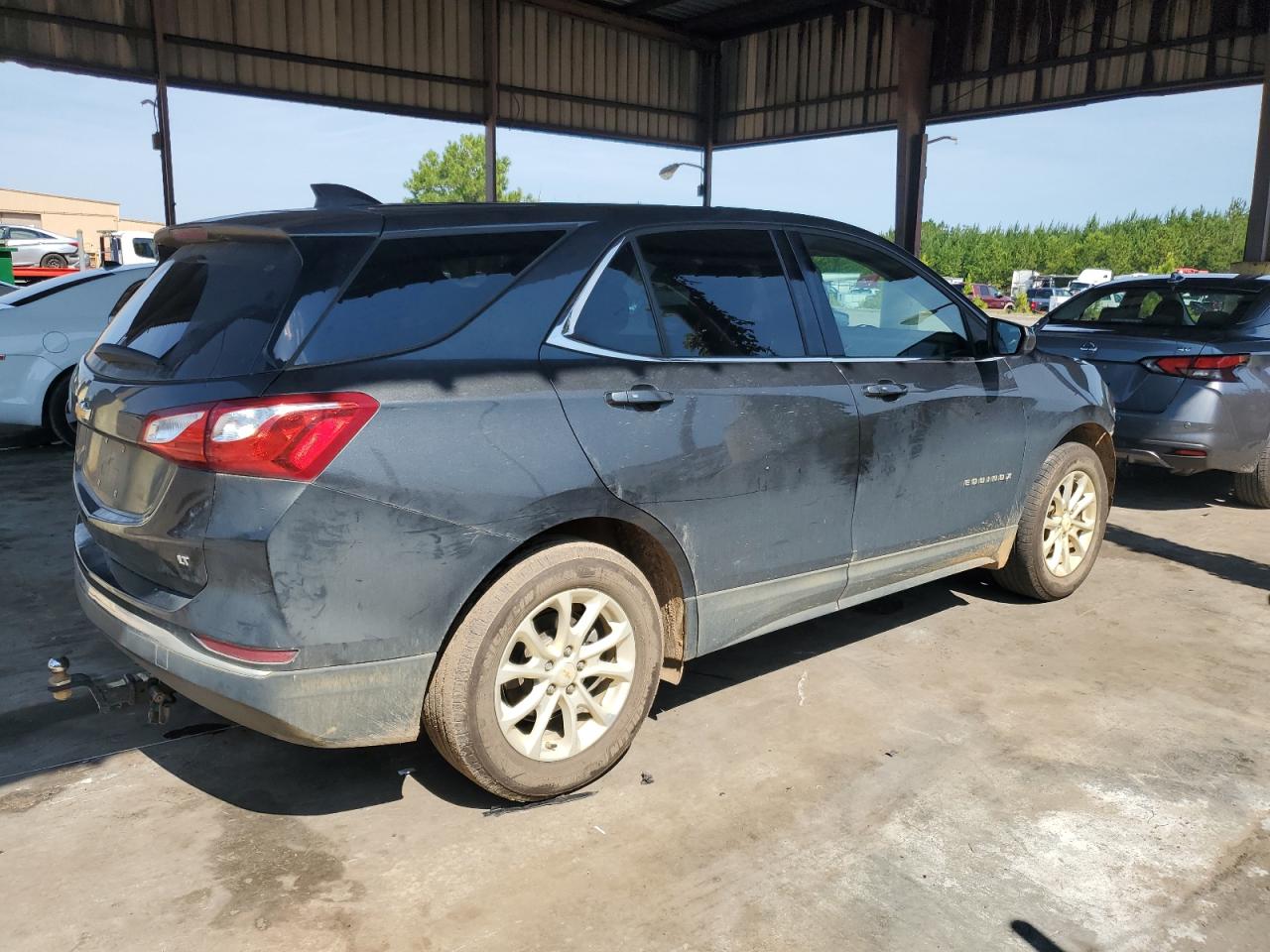 Photo 2 VIN: 2GNAXJEV1J6200833 - CHEVROLET EQUINOX 