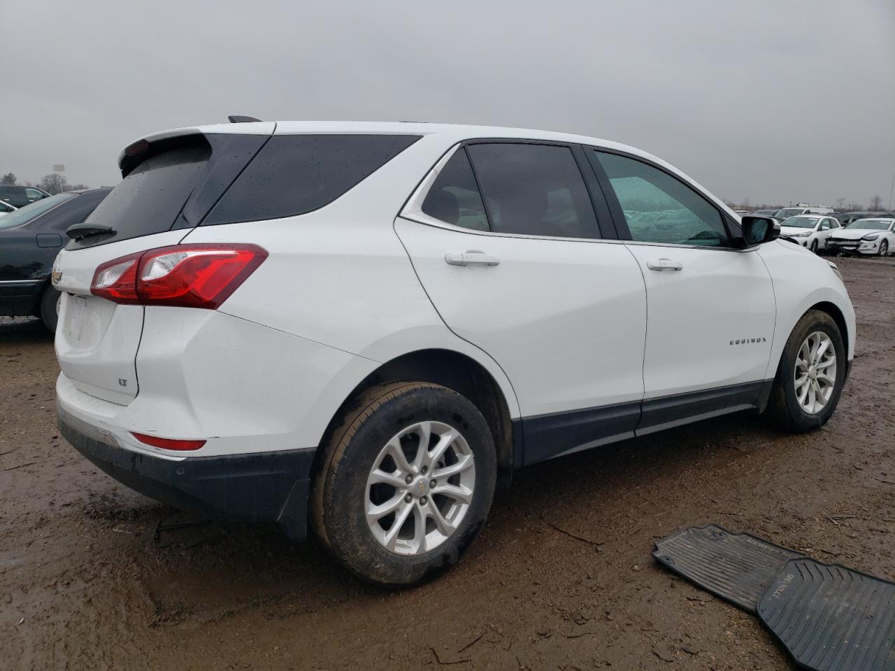 Photo 2 VIN: 2GNAXJEV1J6227935 - CHEVROLET EQUINOX 