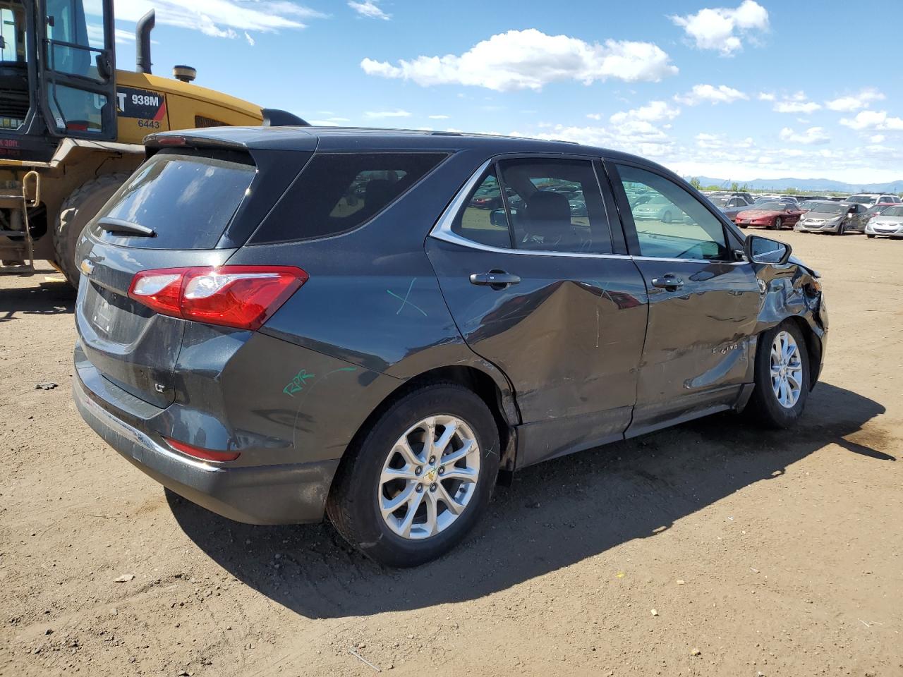 Photo 2 VIN: 2GNAXJEV2J6228950 - CHEVROLET EQUINOX 