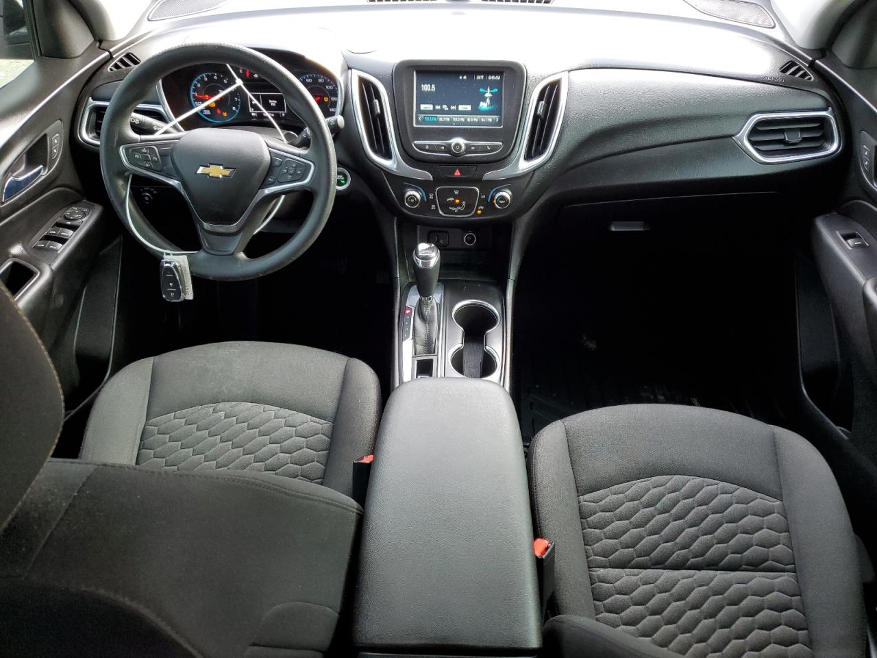 Photo 7 VIN: 2GNAXJEV2J6347615 - CHEVROLET EQUINOX 