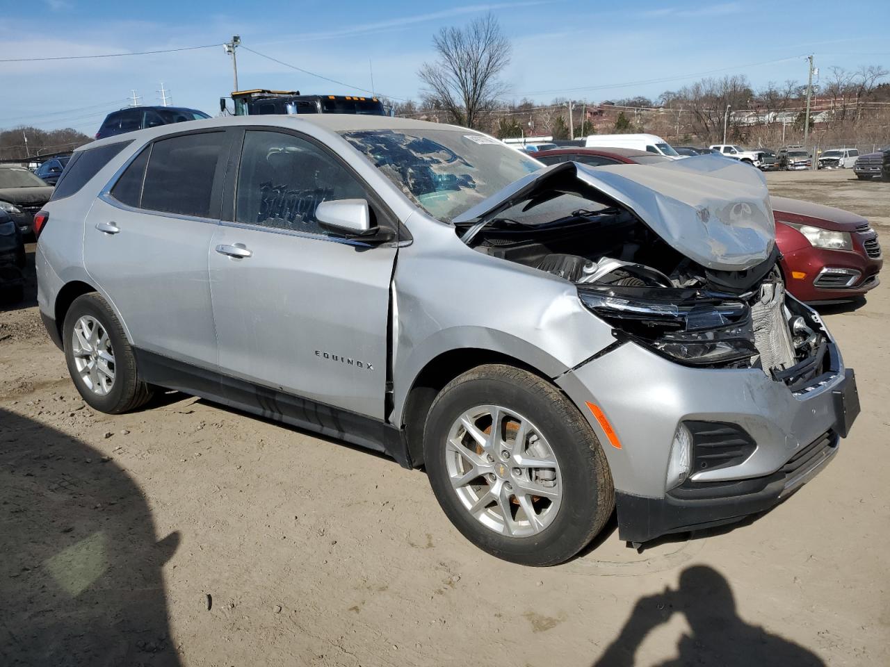 Photo 4 VIN: 2GNAXJEV2N6131396 - CHEVROLET EQUINOX 