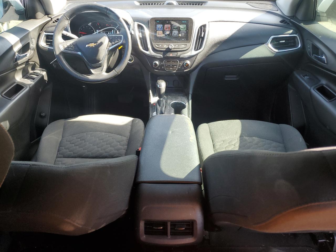 Photo 7 VIN: 2GNAXJEV3J6106985 - CHEVROLET EQUINOX 