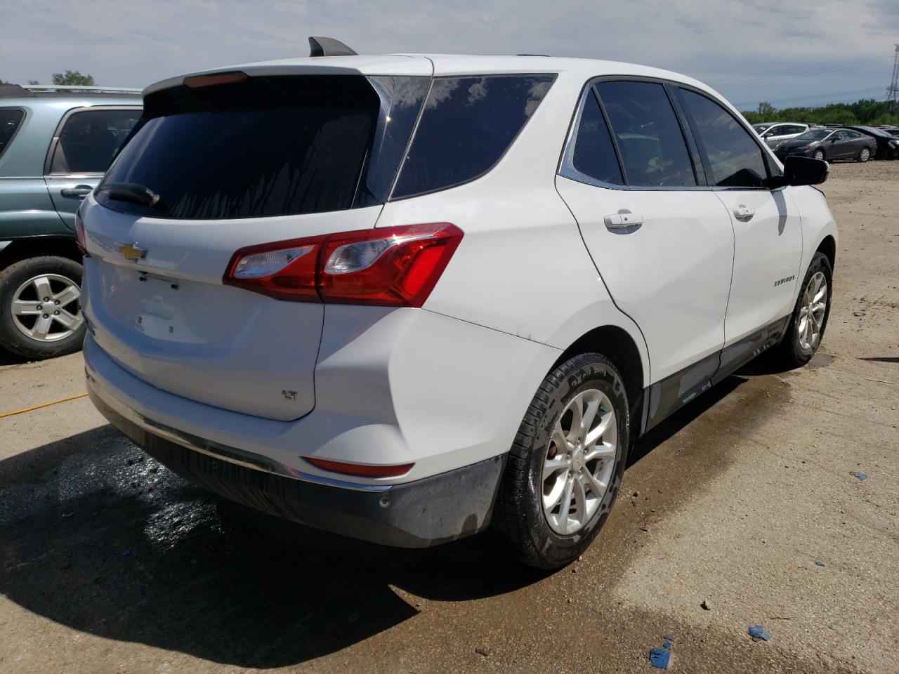 Photo 2 VIN: 2GNAXJEV3J6107618 - CHEVROLET EQUINOX 