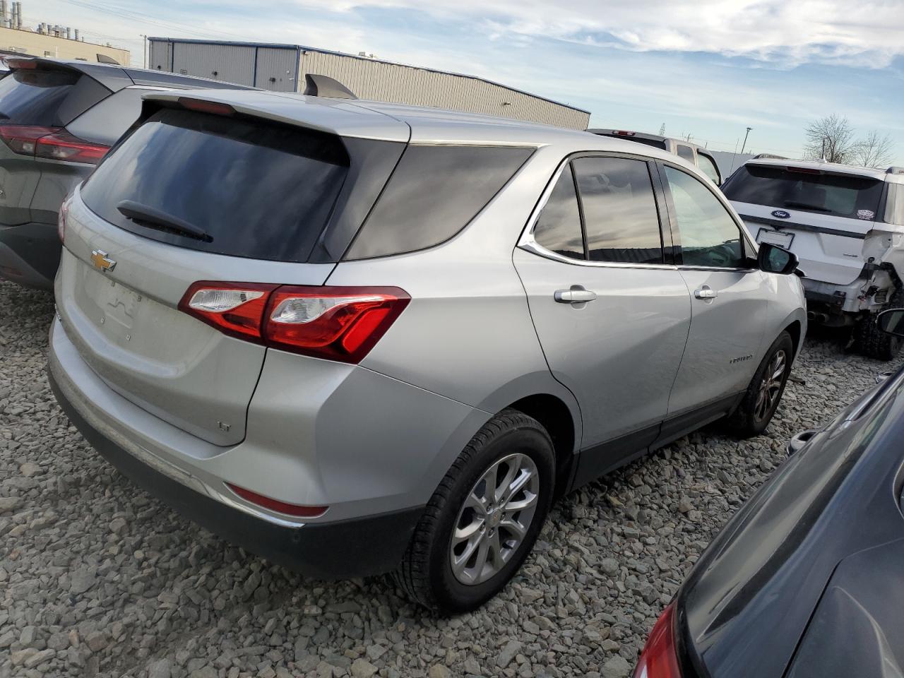 Photo 2 VIN: 2GNAXJEV3L6252919 - CHEVROLET EQUINOX 