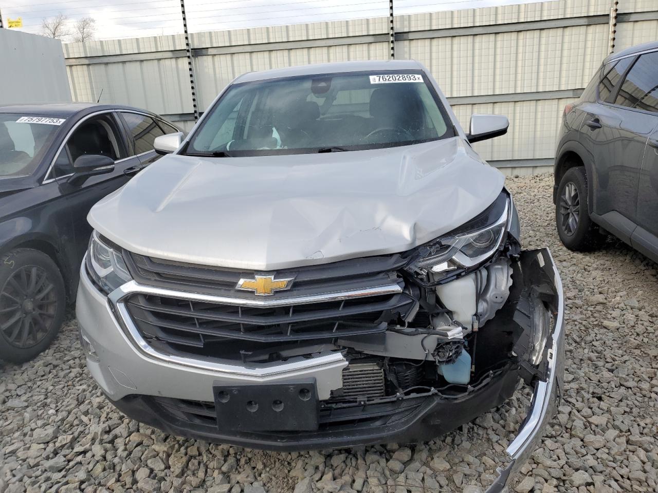 Photo 4 VIN: 2GNAXJEV3L6252919 - CHEVROLET EQUINOX 