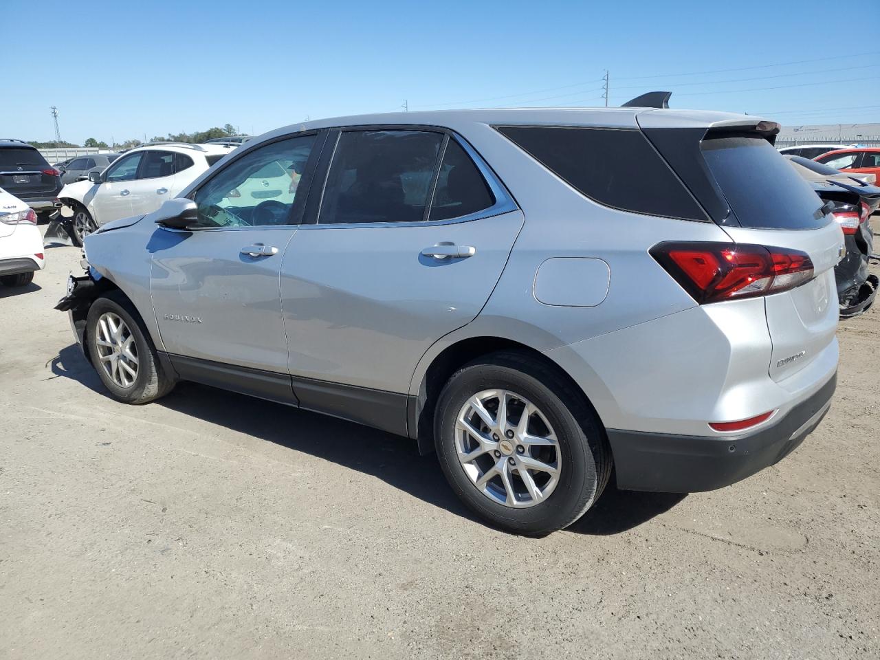 Photo 1 VIN: 2GNAXJEV3N6132606 - CHEVROLET EQUINOX 