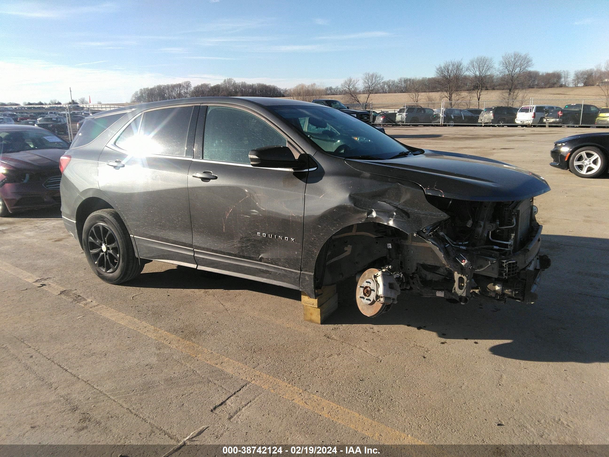 Photo 13 VIN: 2GNAXJEV4J6104548 - CHEVROLET EQUINOX 