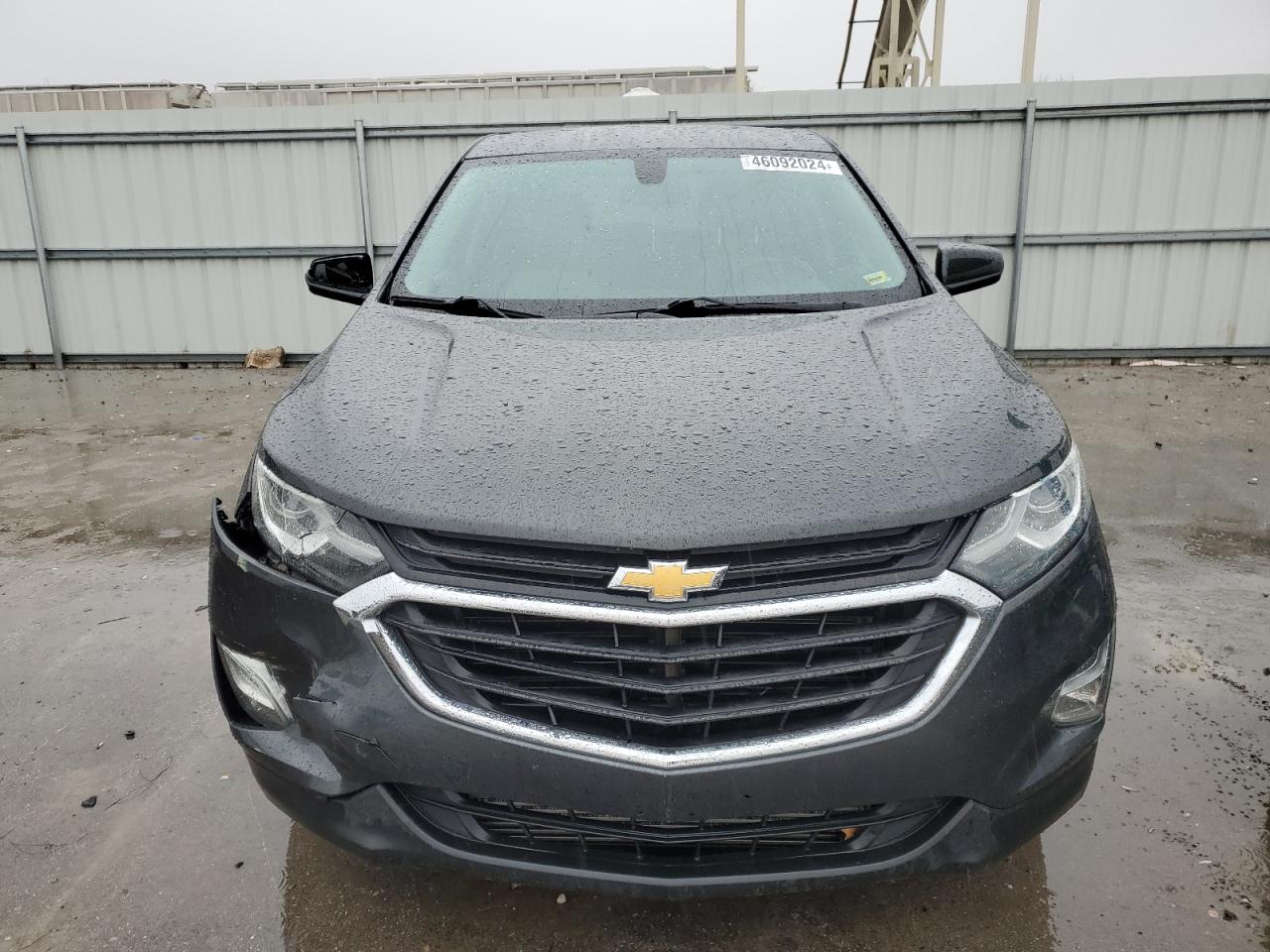 Photo 4 VIN: 2GNAXJEV4J6217240 - CHEVROLET EQUINOX 