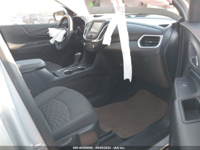 Photo 4 VIN: 2GNAXJEV4J6240517 - CHEVROLET EQUINOX 