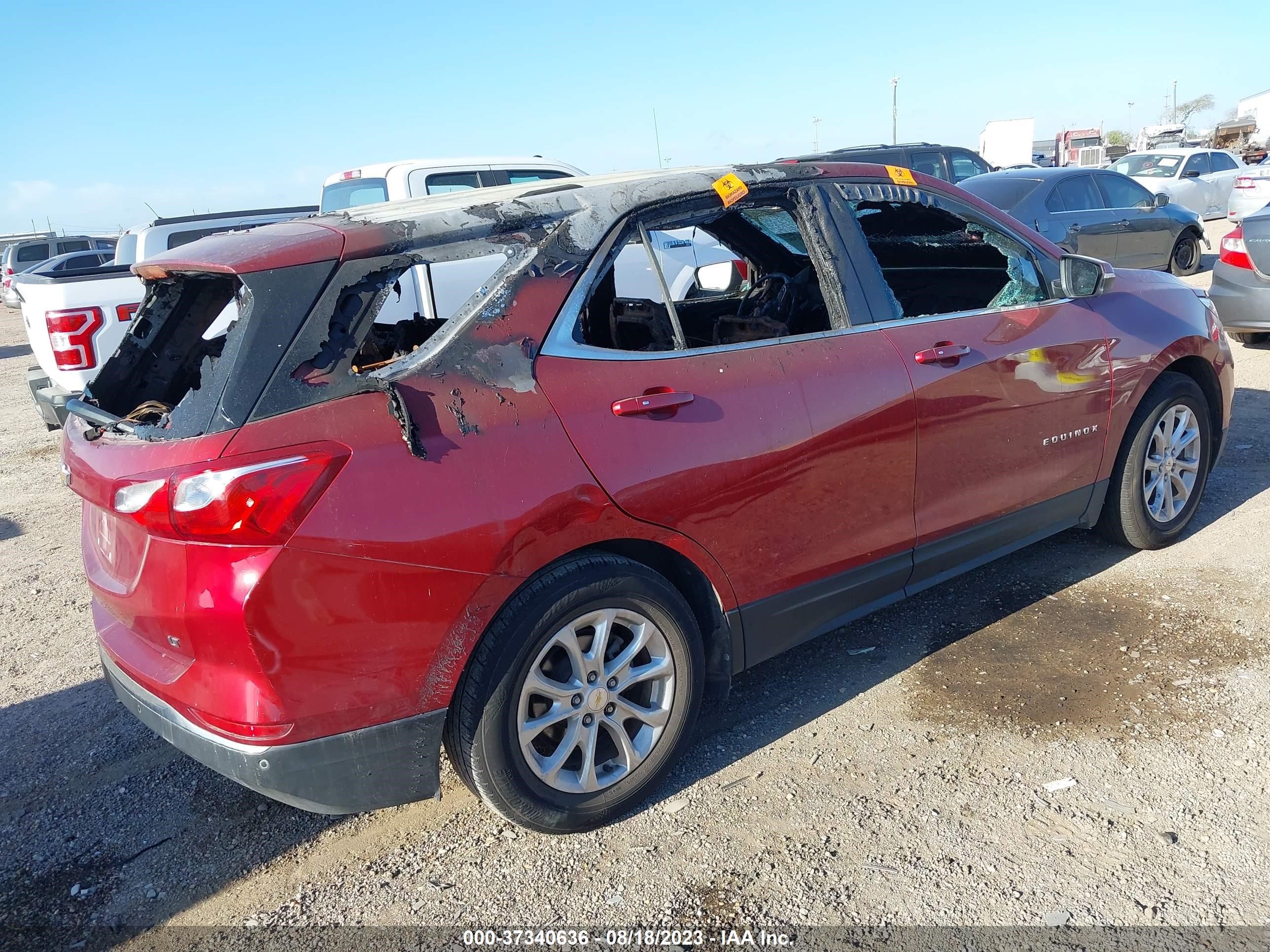 Photo 3 VIN: 2GNAXJEV5J6189285 - CHEVROLET EQUINOX 