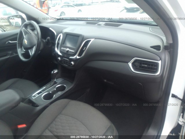 Photo 4 VIN: 2GNAXJEV5J6331098 - CHEVROLET EQUINOX 