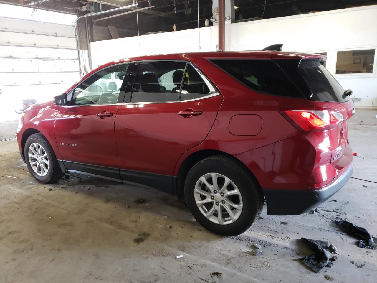 Photo 1 VIN: 2GNAXJEV6J6351392 - CHEVROLET EQUINOX 