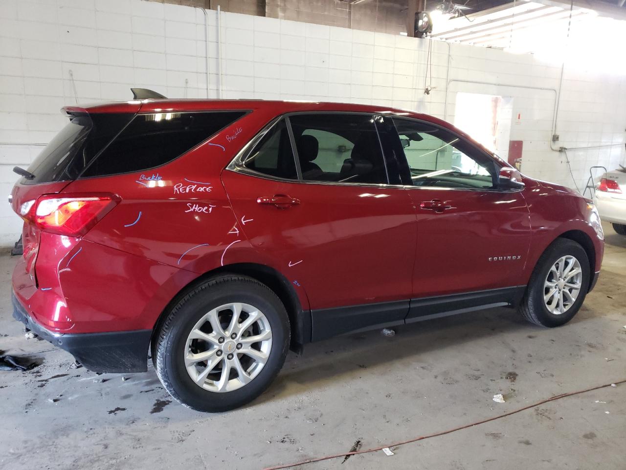 Photo 2 VIN: 2GNAXJEV6J6351392 - CHEVROLET EQUINOX 