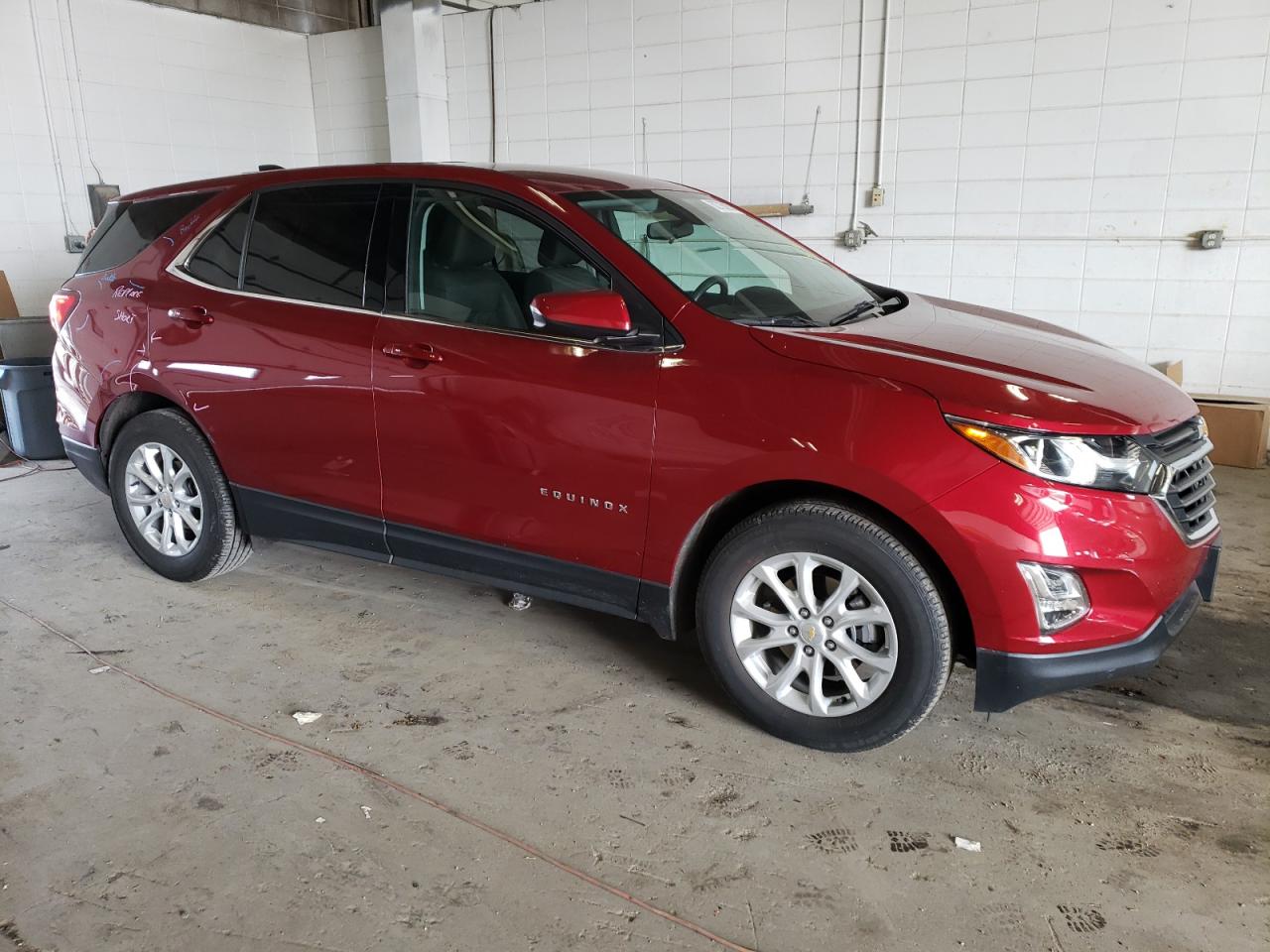 Photo 3 VIN: 2GNAXJEV6J6351392 - CHEVROLET EQUINOX 