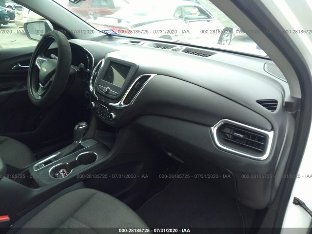 Photo 4 VIN: 2GNAXJEV6K6163165 - CHEVROLET EQUINOX 