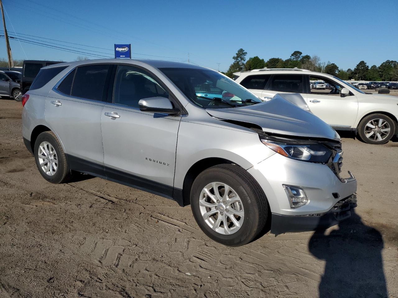 Photo 3 VIN: 2GNAXJEV7J6149533 - CHEVROLET EQUINOX 