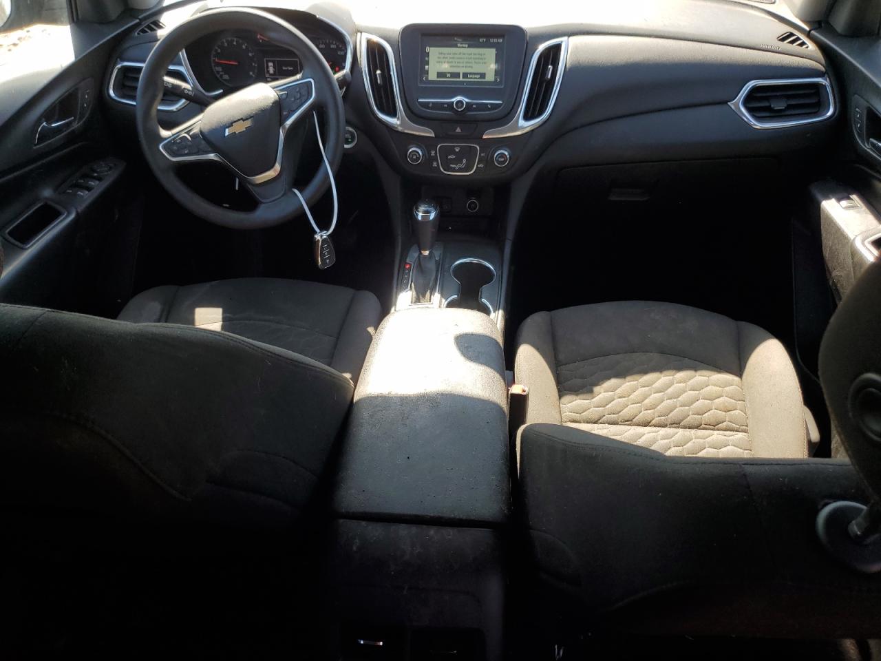 Photo 7 VIN: 2GNAXJEV7J6256436 - CHEVROLET EQUINOX 