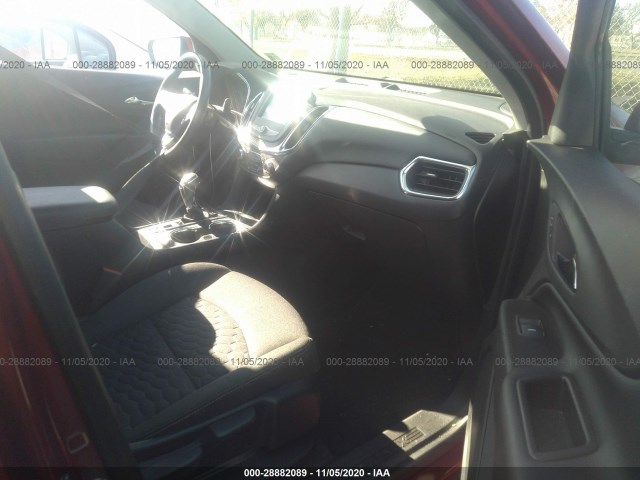 Photo 4 VIN: 2GNAXJEV8J6227012 - CHEVROLET EQUINOX 