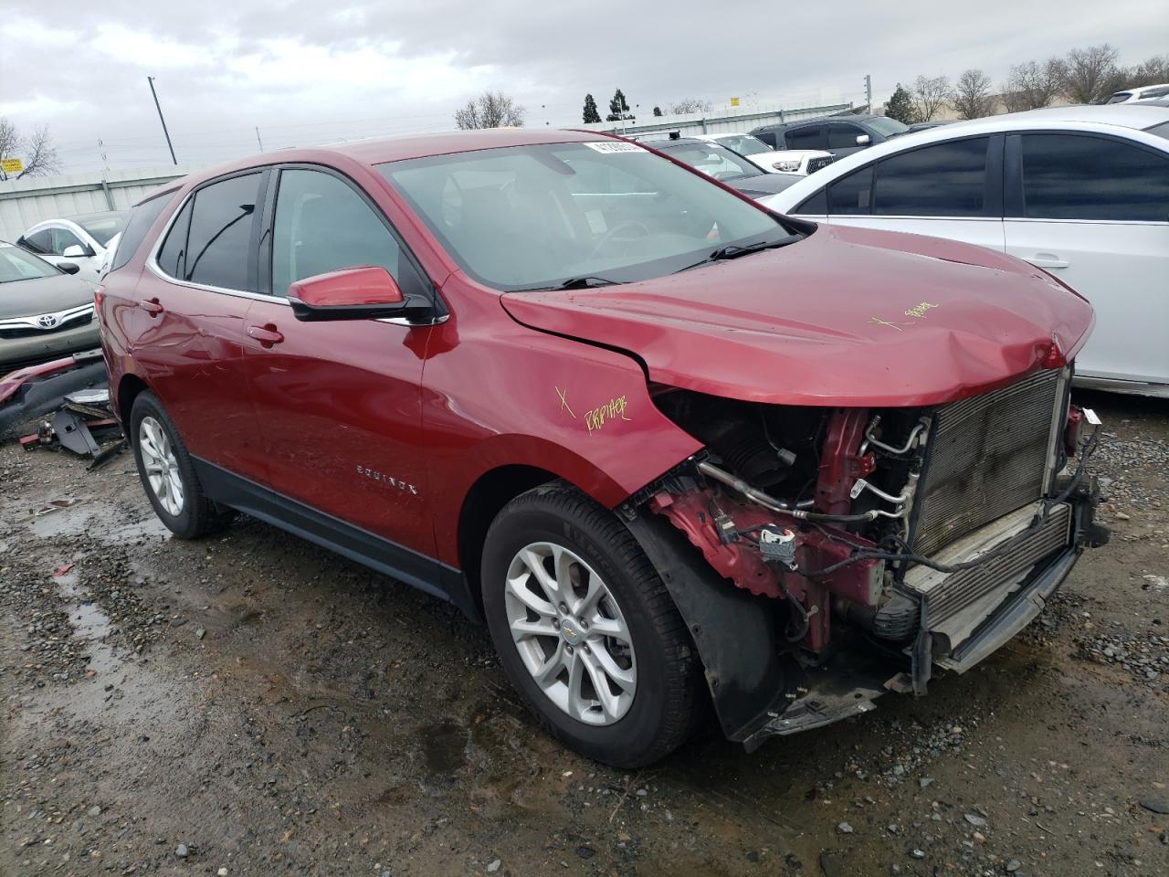 Photo 3 VIN: 2GNAXJEV8J6318295 - CHEVROLET EQUINOX 