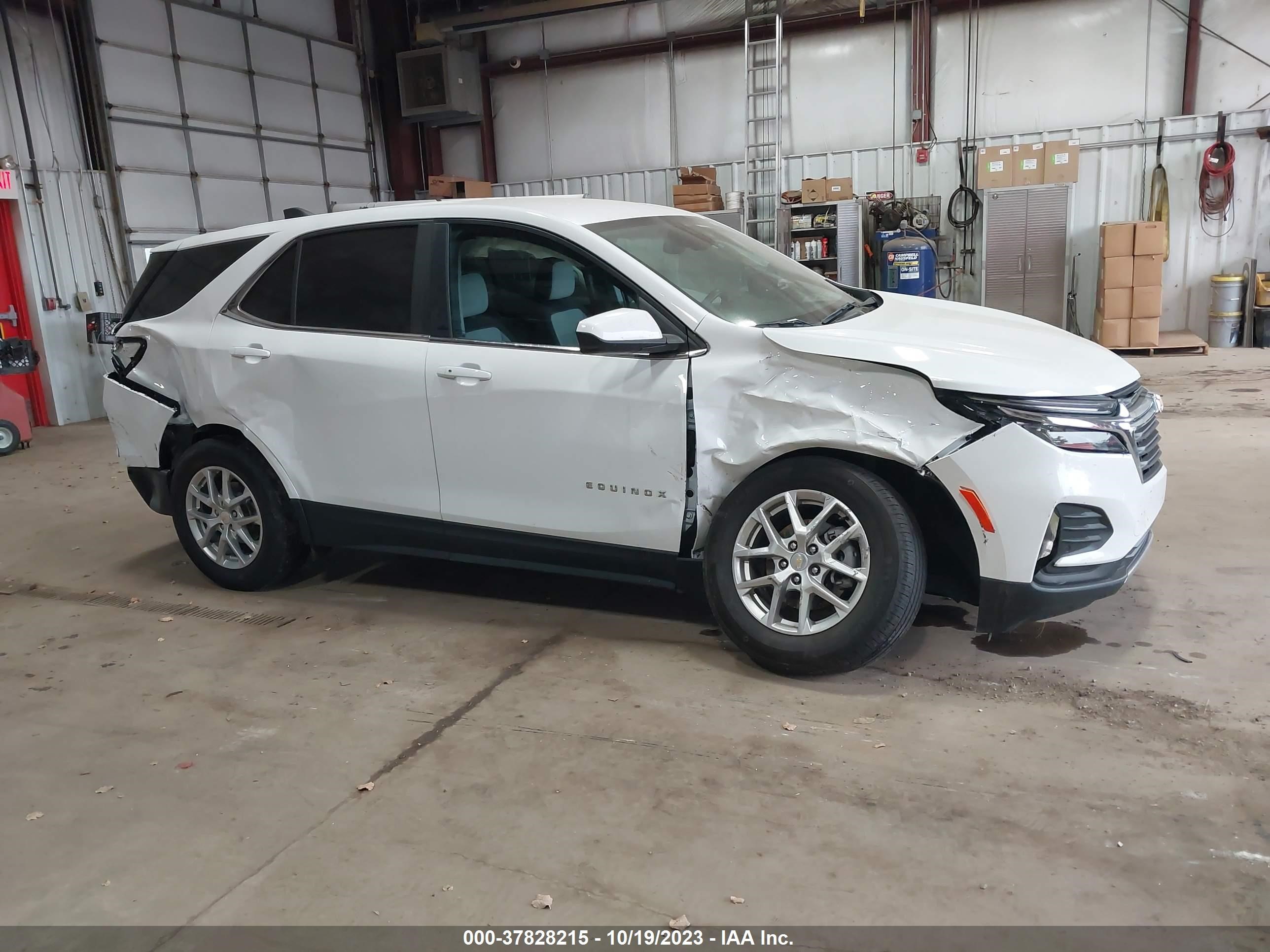 Photo 5 VIN: 2GNAXJEV8N6132472 - CHEVROLET EQUINOX 