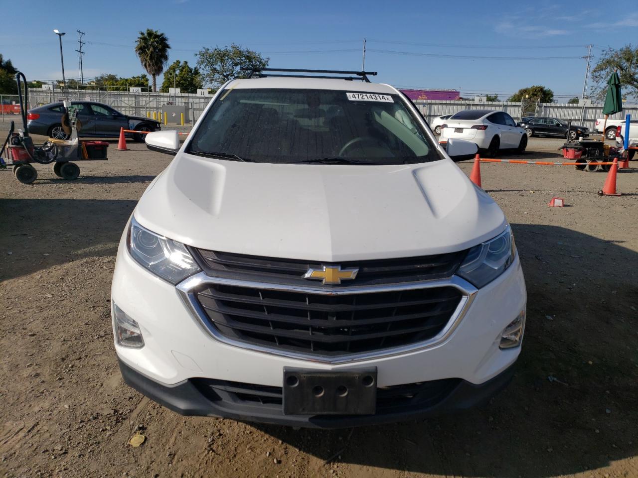 Photo 4 VIN: 2GNAXJEV9J6206718 - CHEVROLET EQUINOX 