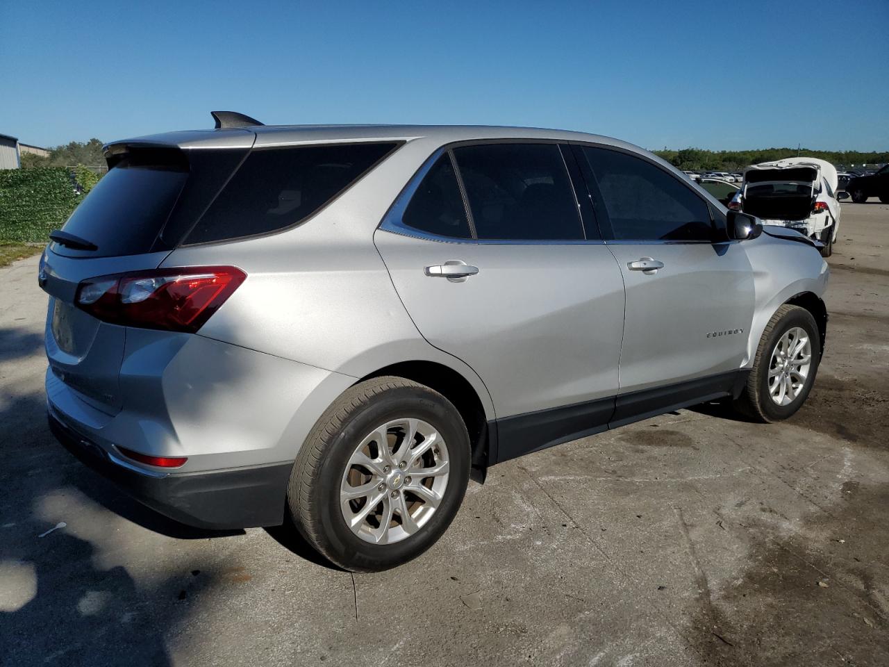 Photo 2 VIN: 2GNAXKEV0L6229216 - CHEVROLET EQUINOX 