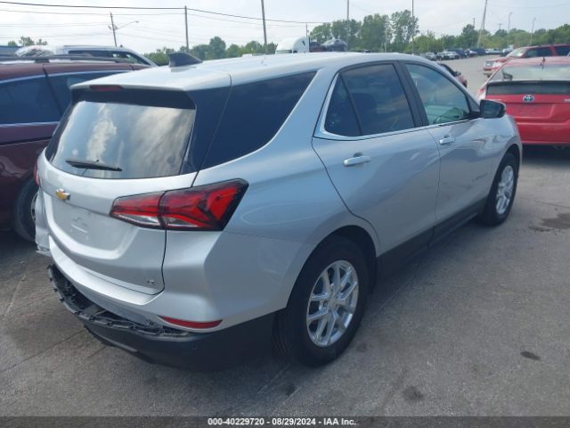 Photo 3 VIN: 2GNAXKEV0N6115736 - CHEVROLET EQUINOX 