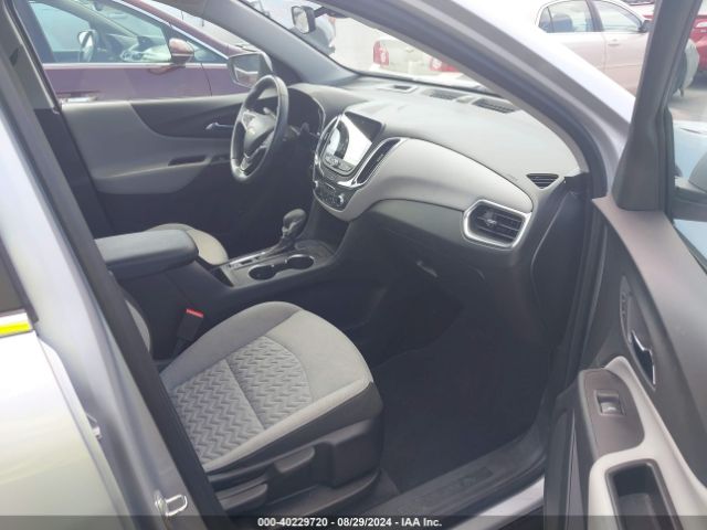 Photo 4 VIN: 2GNAXKEV0N6115736 - CHEVROLET EQUINOX 