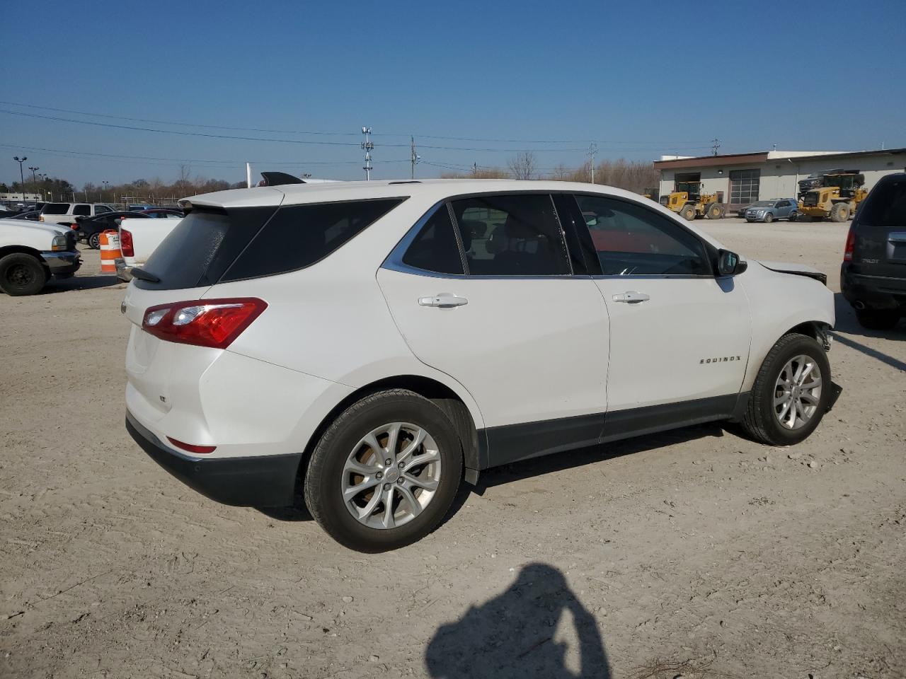 Photo 2 VIN: 2GNAXKEV2K6255590 - CHEVROLET EQUINOX 