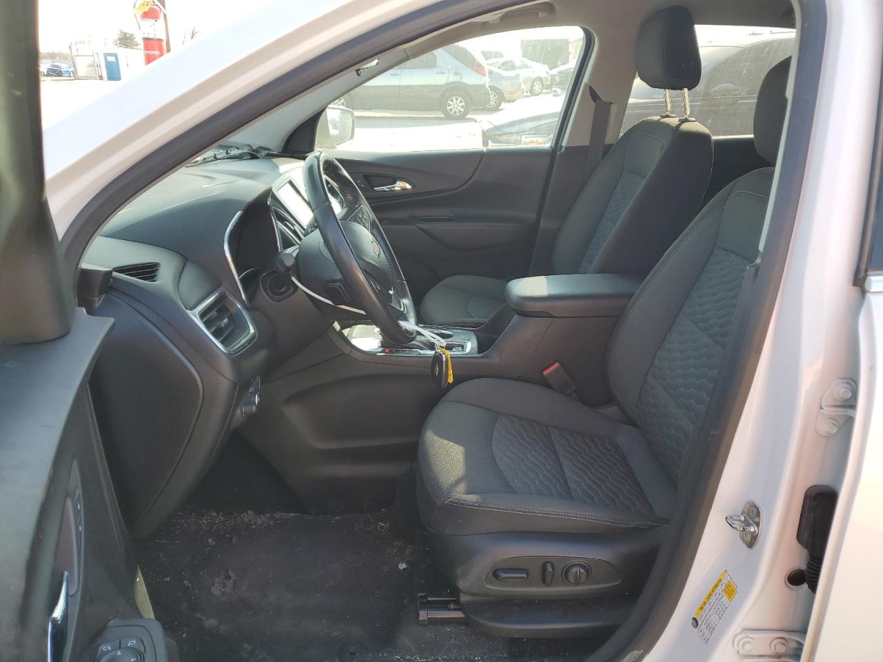 Photo 6 VIN: 2GNAXKEV2K6255590 - CHEVROLET EQUINOX 