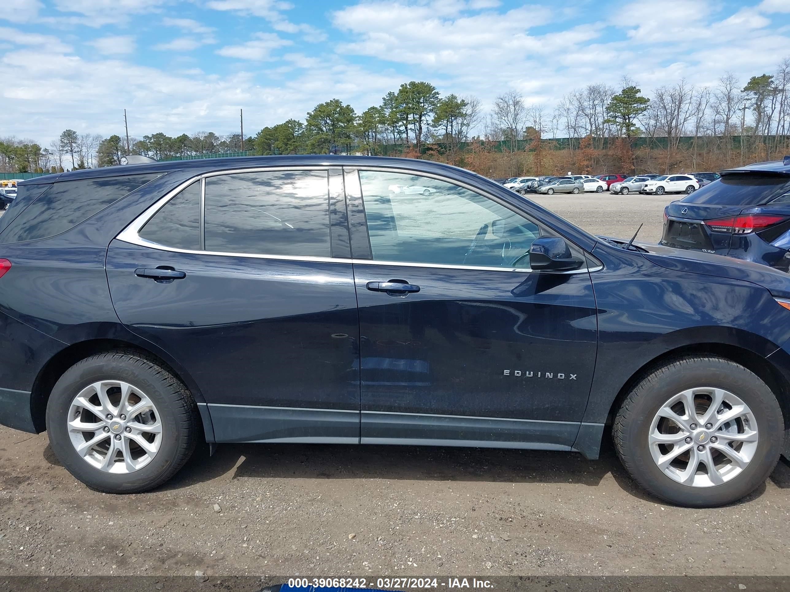 Photo 12 VIN: 2GNAXKEV2L6111118 - CHEVROLET EQUINOX 