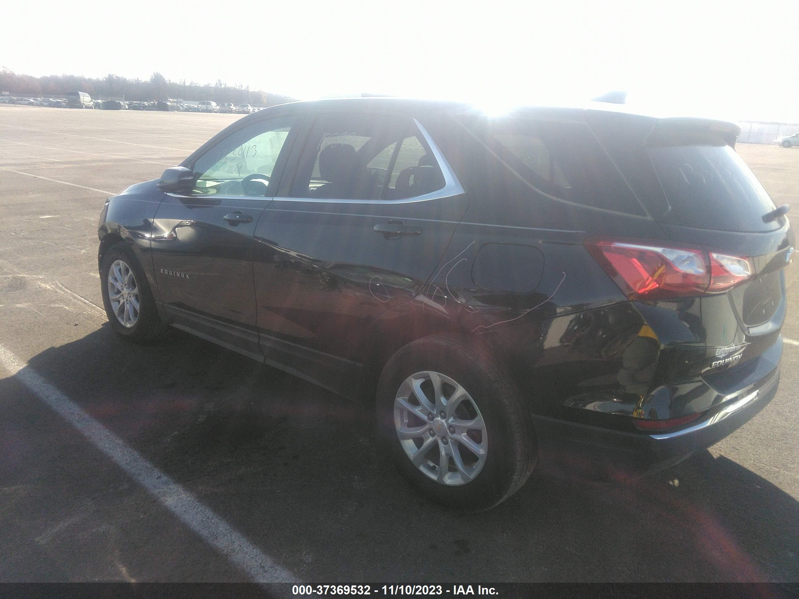 Photo 2 VIN: 2GNAXKEV2M6133413 - CHEVROLET EQUINOX 