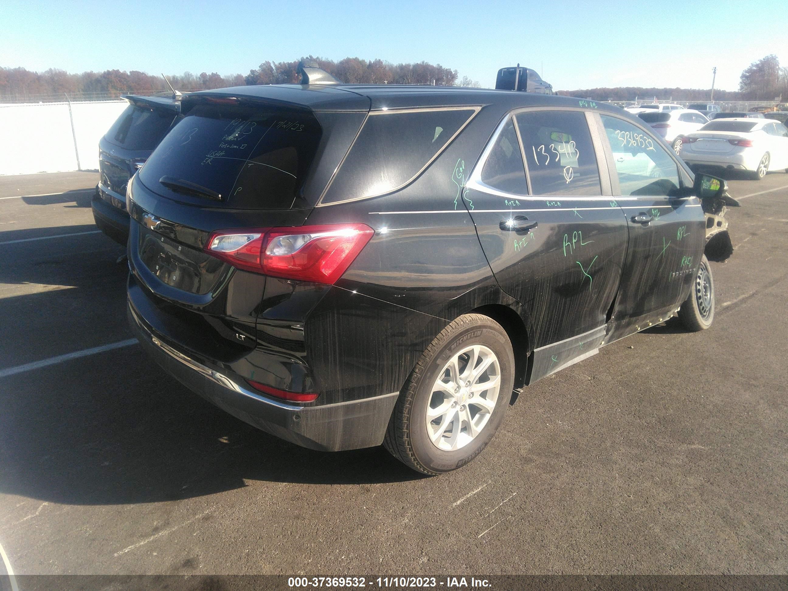 Photo 3 VIN: 2GNAXKEV2M6133413 - CHEVROLET EQUINOX 