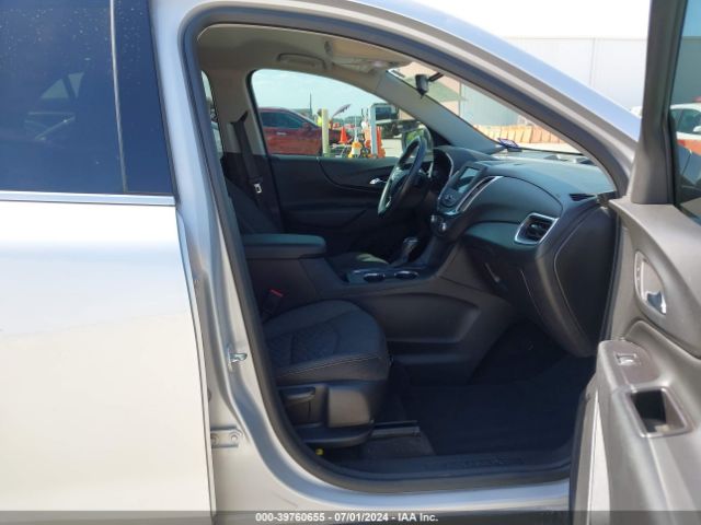 Photo 4 VIN: 2GNAXKEV3K6273242 - CHEVROLET EQUINOX 