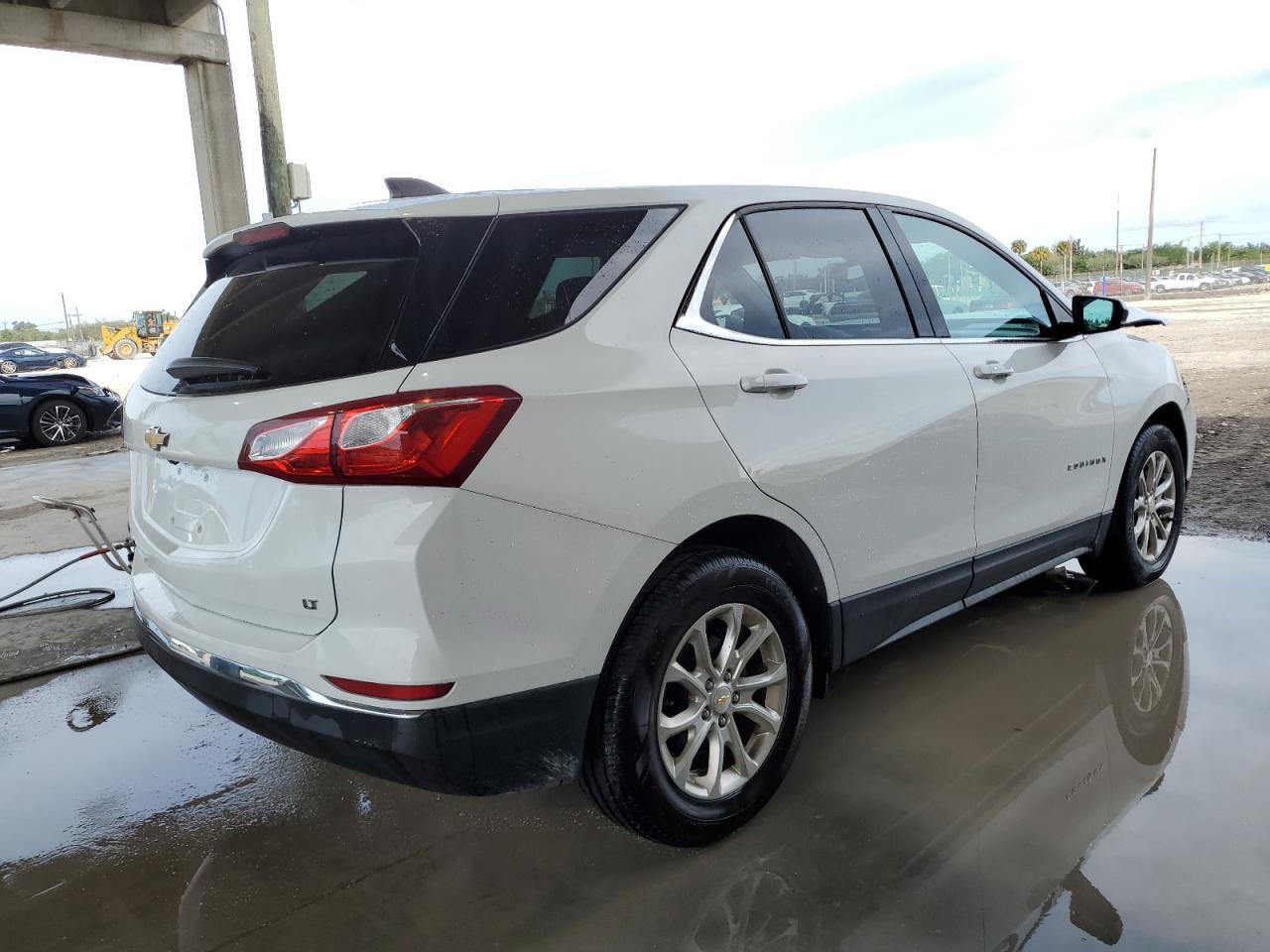 Photo 2 VIN: 2GNAXKEV3L6224396 - CHEVROLET EQUINOX 